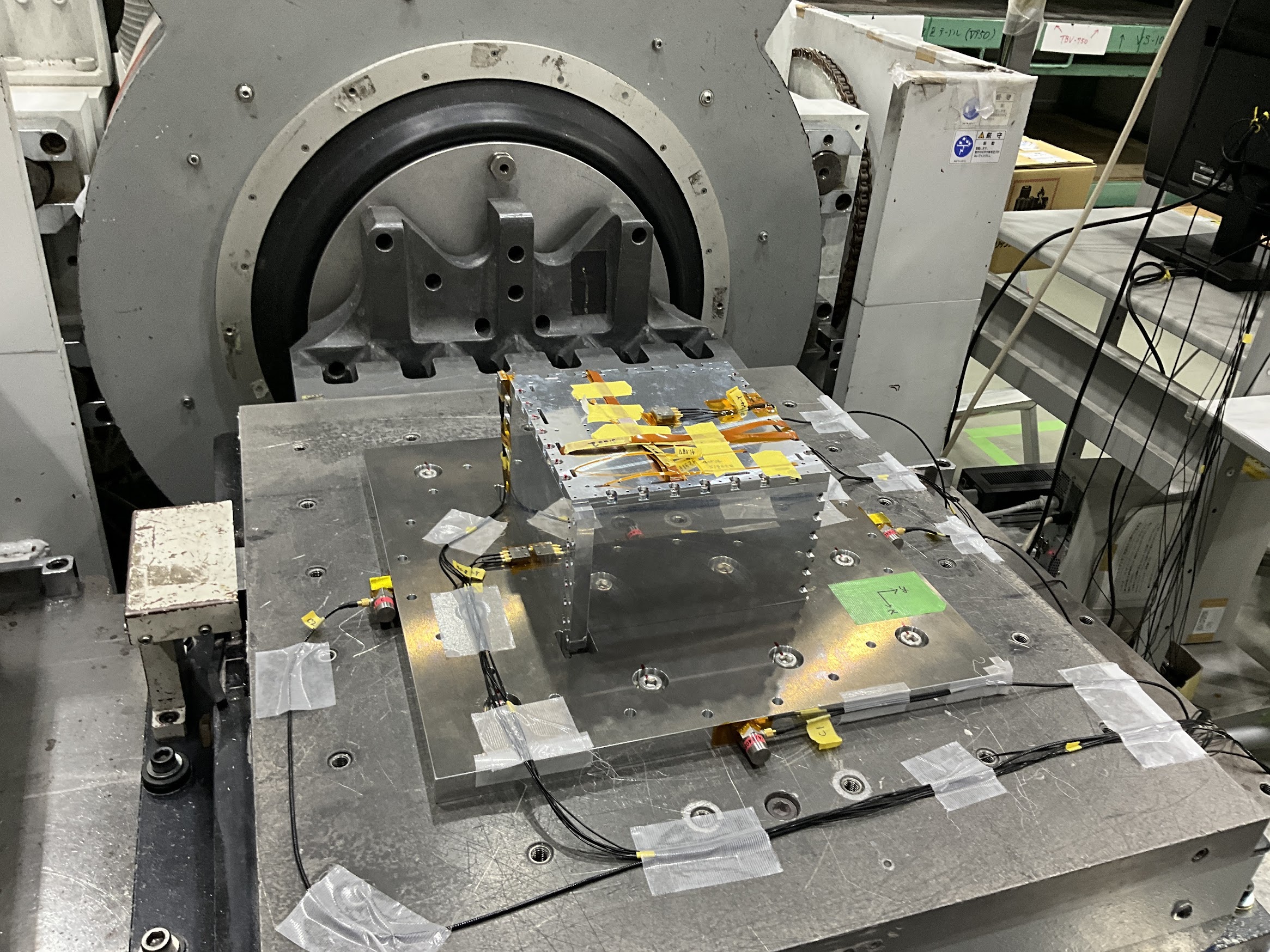 ガンマ線観測人工衛星